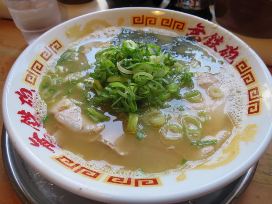 豚の骨