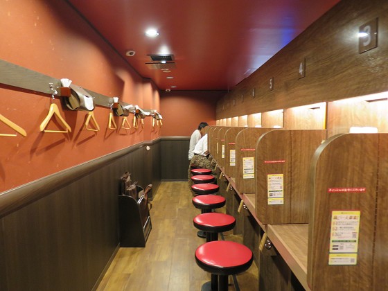 一蘭 三宮店