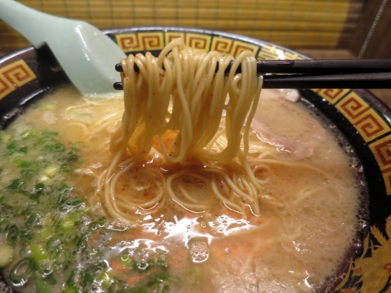 一蘭 三宮店