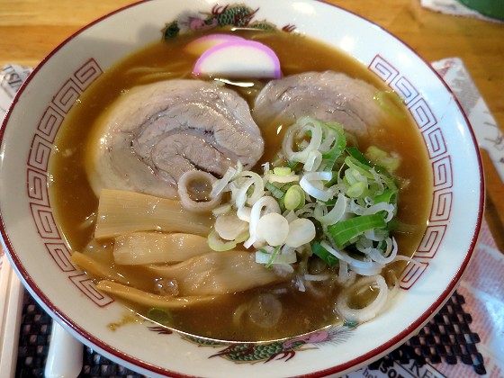 ラーメンおかや