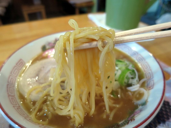 ラーメンおかや
