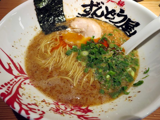 ラー麺ずんどう屋 元町店
