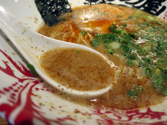 ラー麺ずんどう屋 元町店