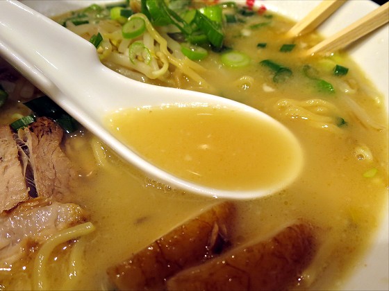 なにわにんにくラーメン賛平