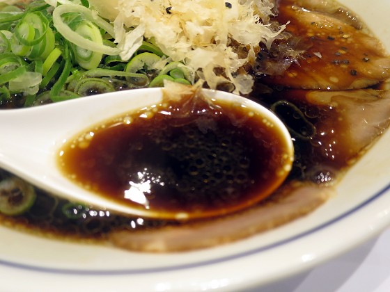 らーめん鱗 江坂店