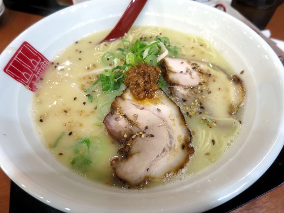 山神山人 コア北町店