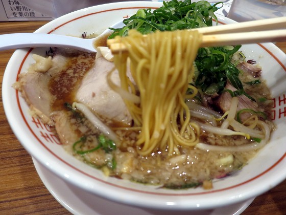背脂醤油中華そば太陽