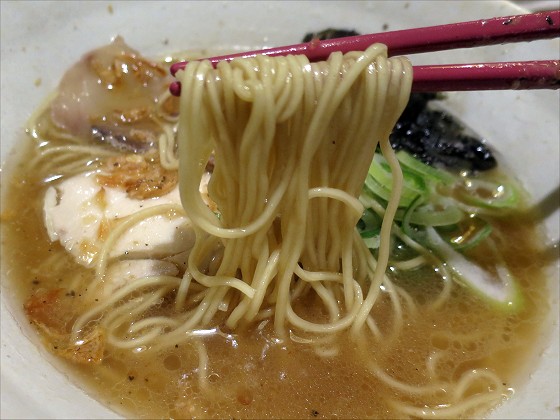 ラーメンみなとや『汁無し担々麺』と『あっさりラーメン』