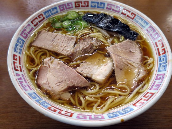 勴