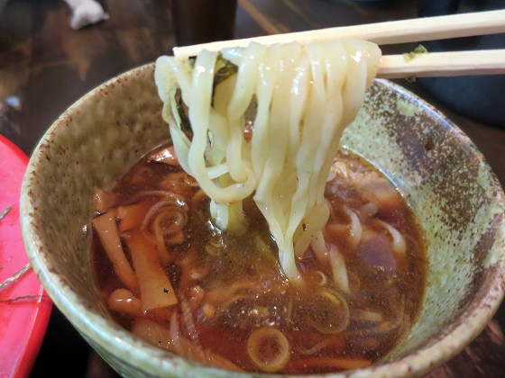 ストライク軒