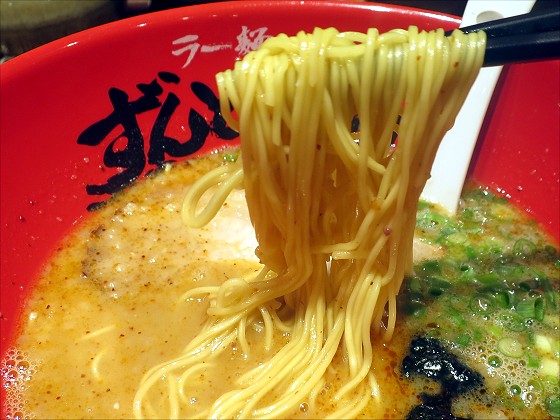 ラー麺ずんどう屋 神戸三宮東店