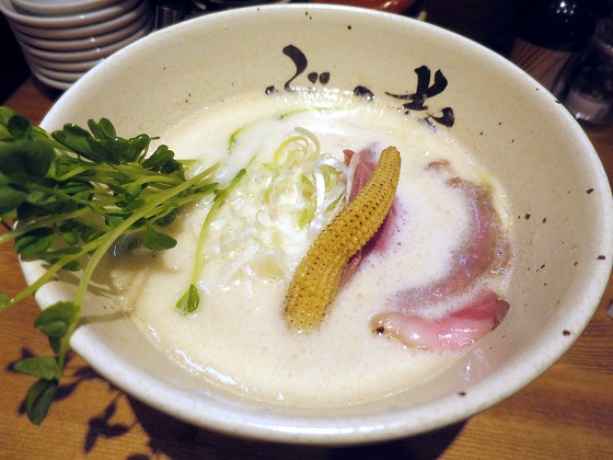 牛骨ら〜めん ぶっこ志