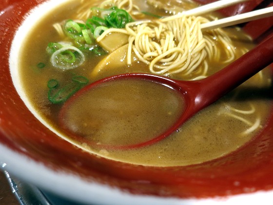徳島ラーメン麺王 本店