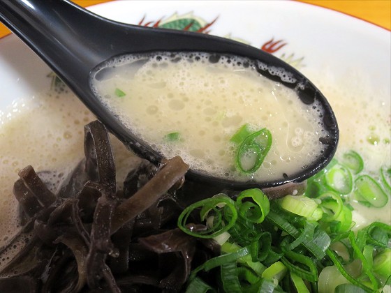 鷹多花