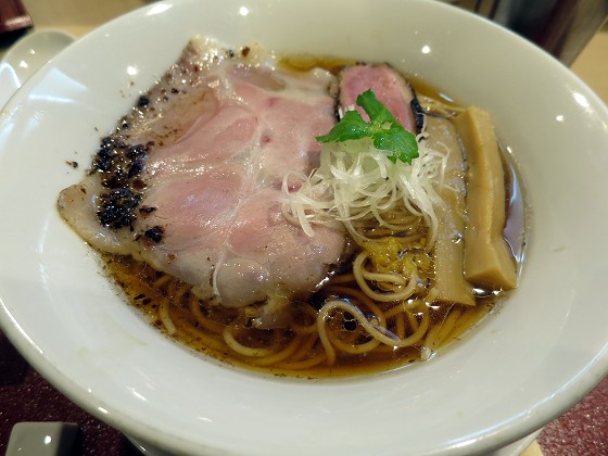 燃えよ麺助