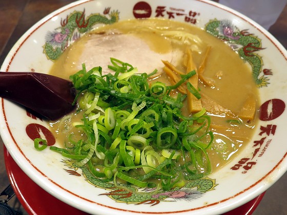 Vi 卑X