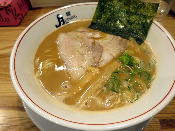 月乃家 六十谷店