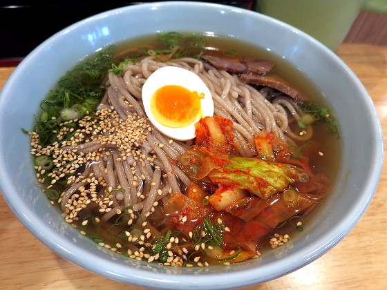 冷麵専門店六盛