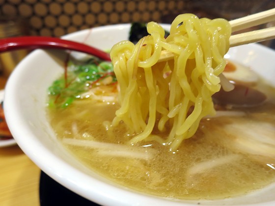 まるふく摩耶本店