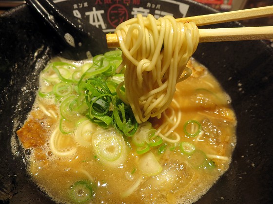河童ラーメン本舗梅田お初天神店