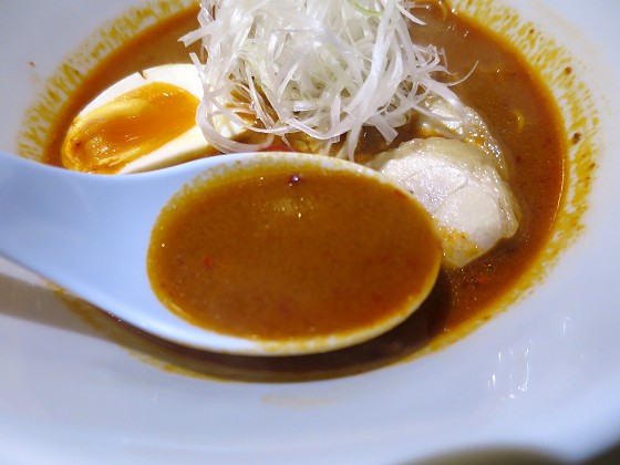 赤鬼ラーメン神戸甲南店