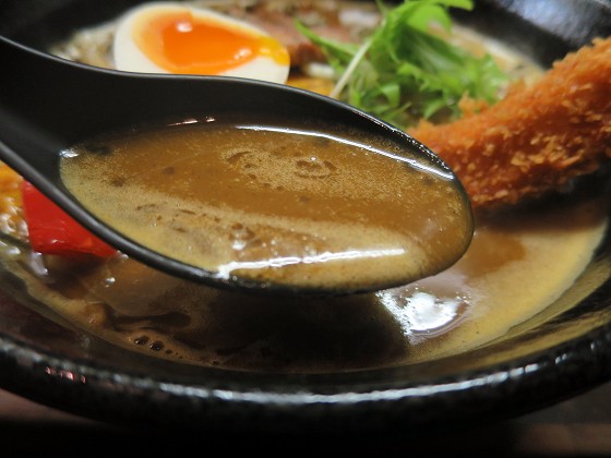 尼龍『カレーラーメン』