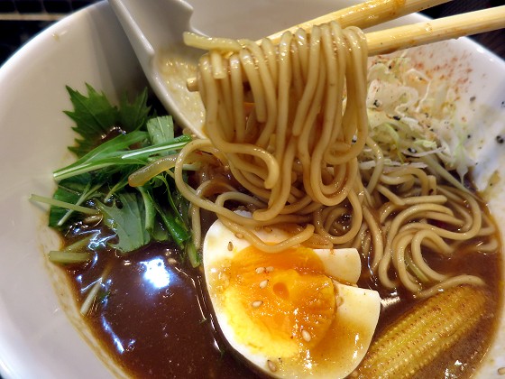 広尾のカレーあにき神戸元町店