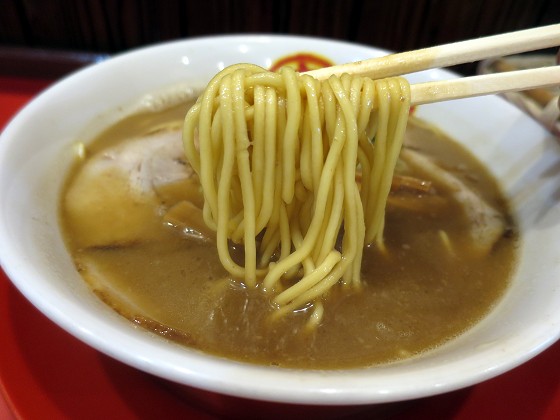 丸高中華そば県庁前店