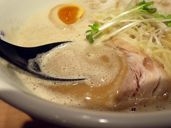 みつ星製麺所三宮店