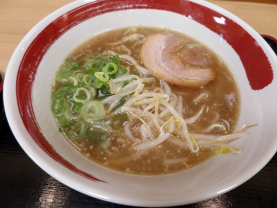 たるみ食堂