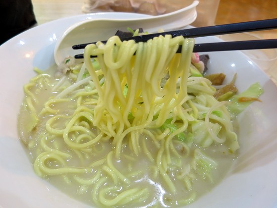 リンガーハット グンゼタウンセンターつかしん店