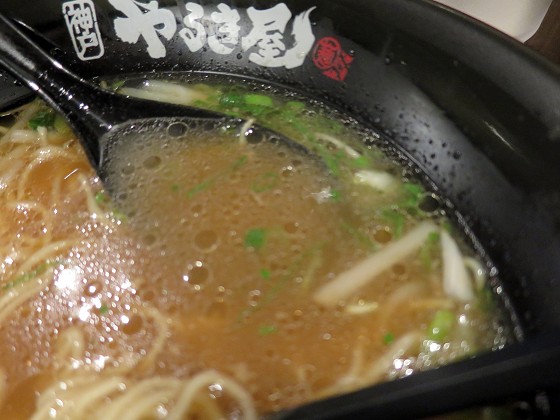 牛骨らーめんやるき屋