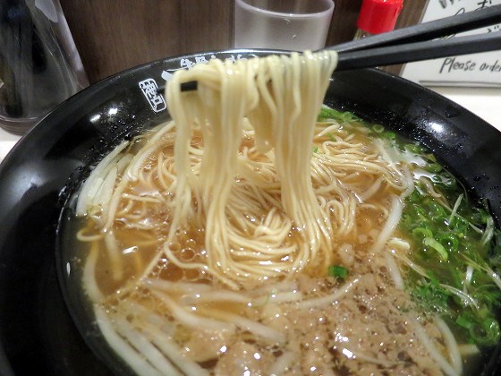 牛骨らーめんやるき屋