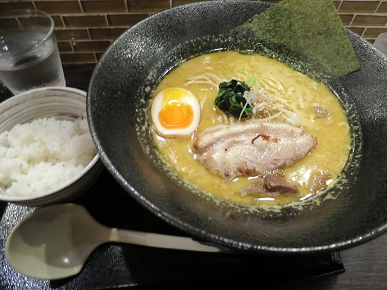 なんだっ亭