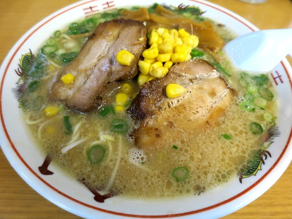 ラーメン金八
