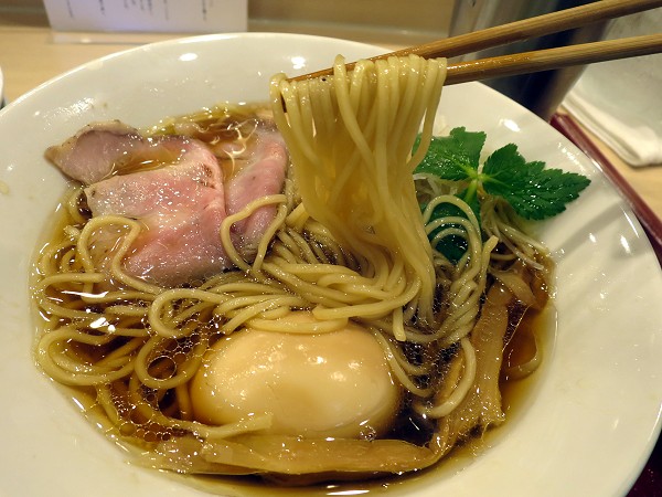 麦と麺助