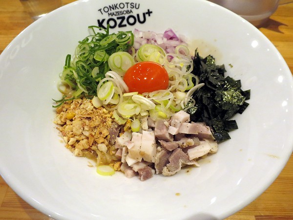 豚骨まぜそばKOZOU+