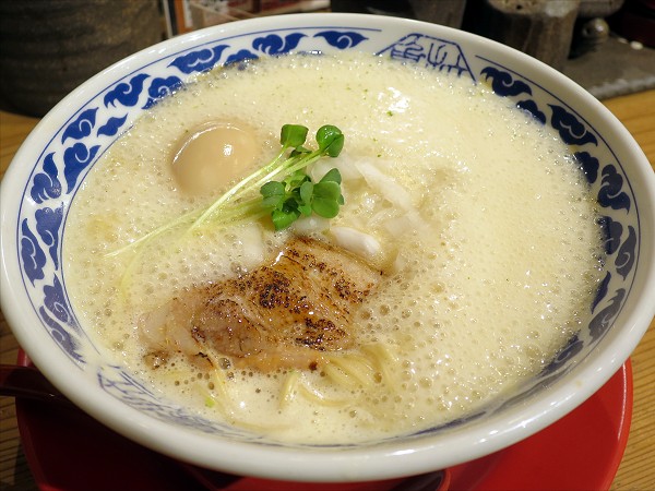 らーめん亀王阪急東通り店