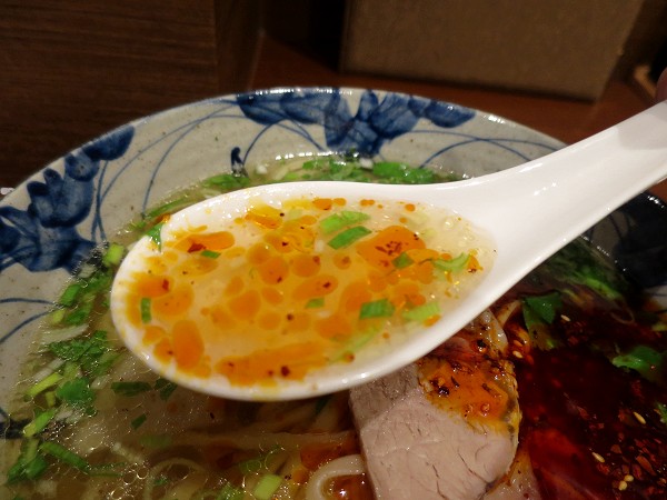 中華蘭州牛肉拉麺