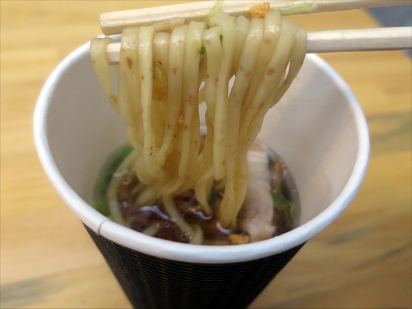 人類みな麺類 in stadium