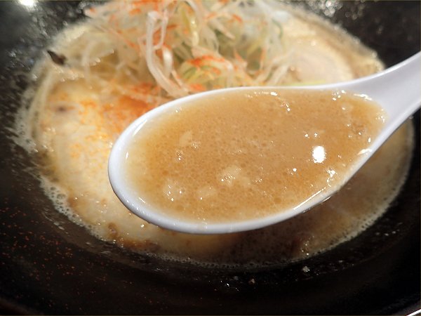 夕日のキラメキ第二章・キラメキの豚