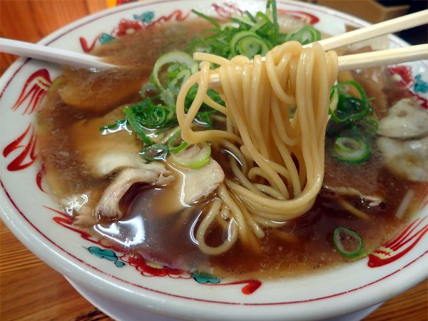 特製ラーメン旭