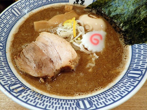 小僧またおまえか