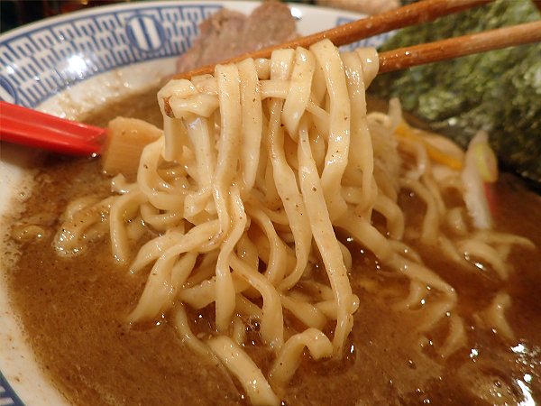 小僧またおまえか