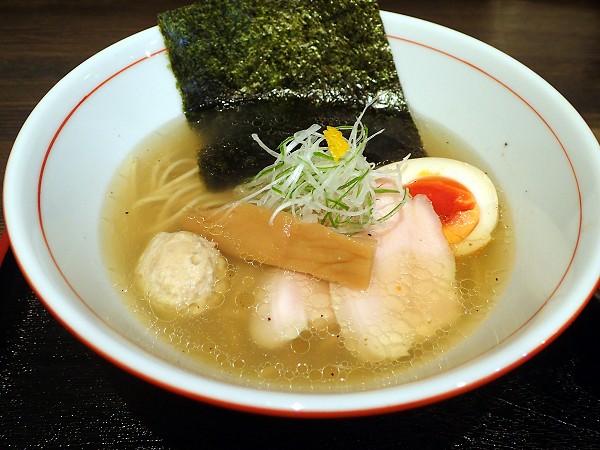 らぁ麺かりん西宮北口店