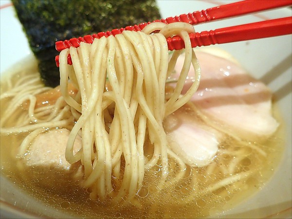 らぁ麺かりん西宮北口店