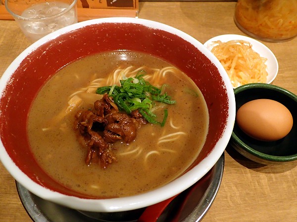 徳島ラーメン麺王姫路店