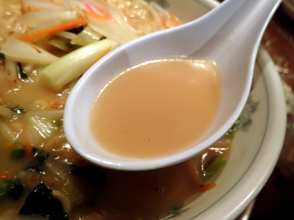 闈