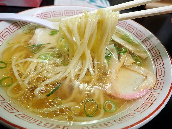名代中華そば山金