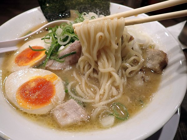 岡本商店北浜店